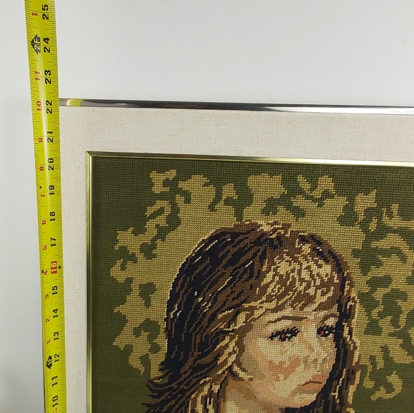 Vintage needlepoint framed wall art 14x18 inches - Picture 12 of 15